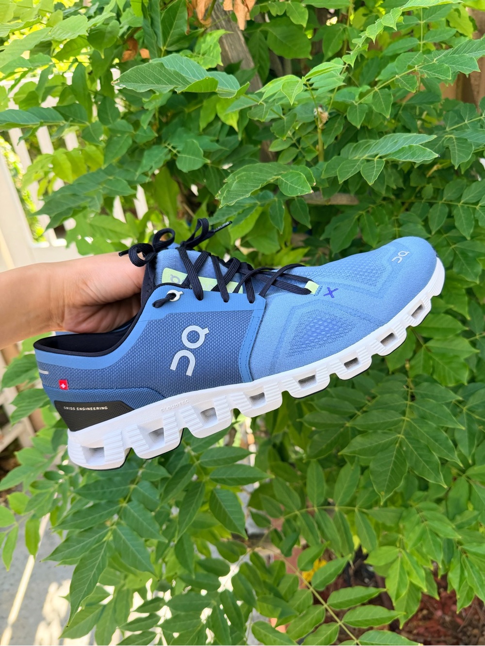 ON CLOUD running shoes size Men's 11.5